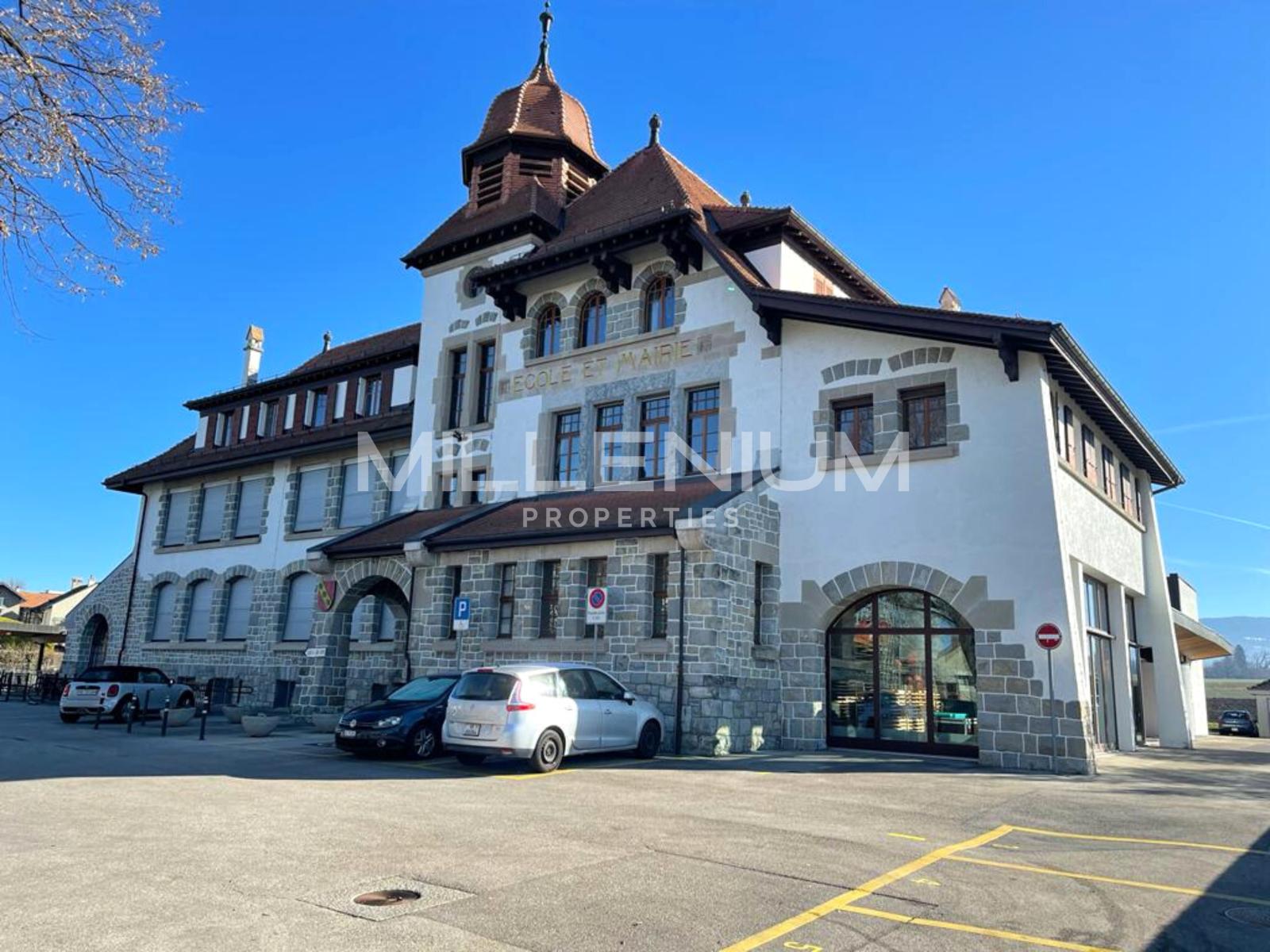 ecole-mairie-collonges-bellerive.png